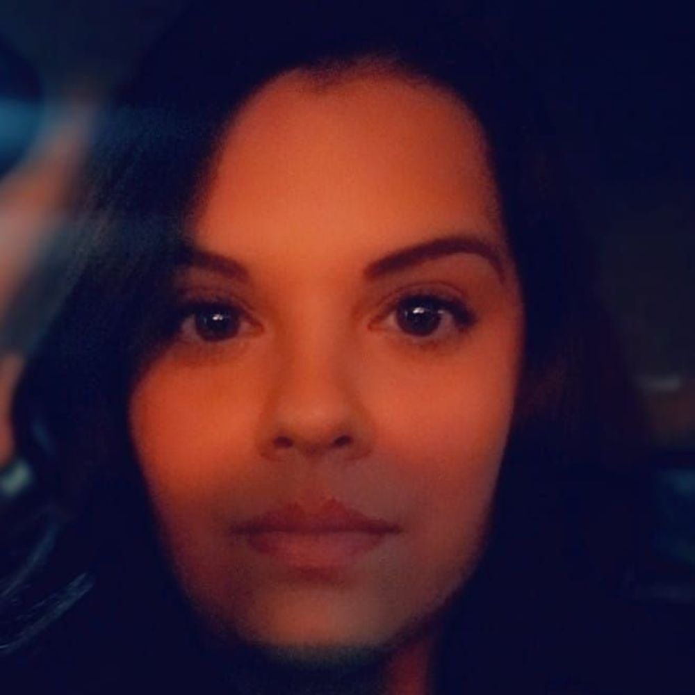 Meet your Posher, Danelle